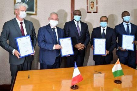 Côte d’Ivoire : la France accorde 30 millions d’euros pour renforcer le plan de riposte sanitaire contre la Covid-19