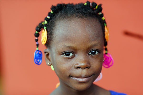 La chaîne de l’espoir s’engage au Togo avec le programme santé scolaire.