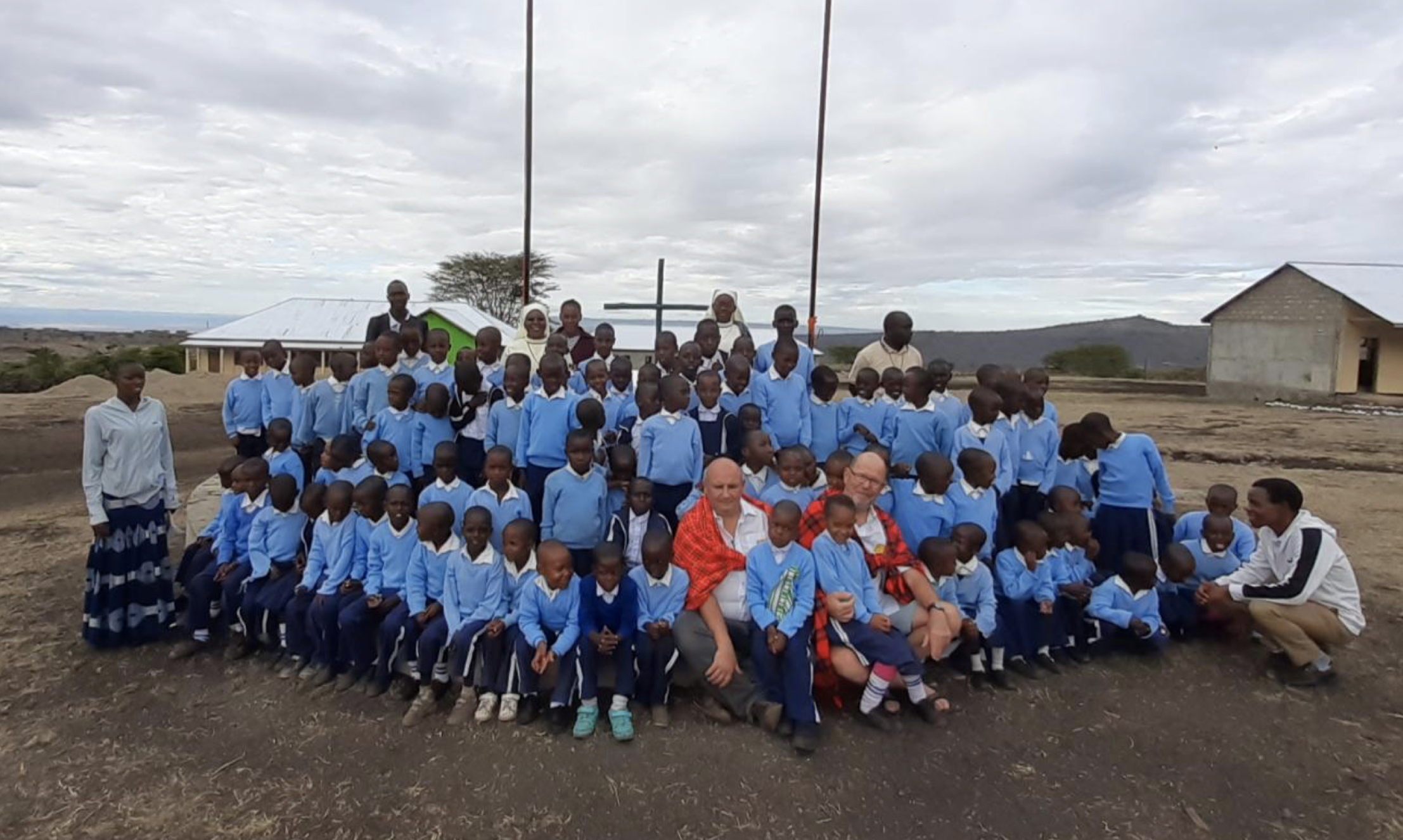 Tanzanie : projet d’électrification par énergie solaire de l’école d’Endulen.