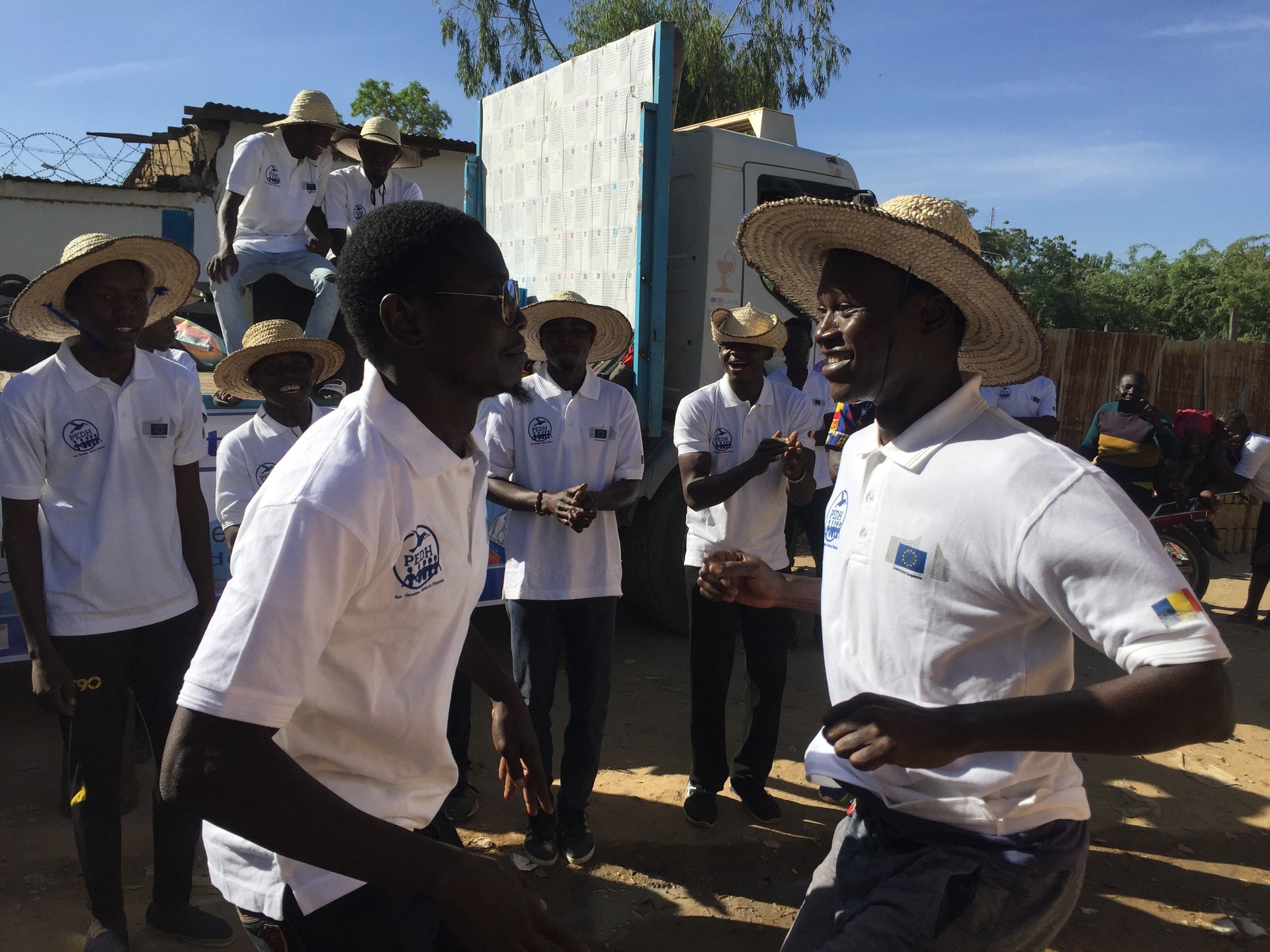 Projet  »Paix, Education, Droits de l’Homme » au Tchad avec Essor.