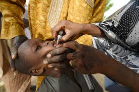 La polio officiellement éradiquée du continent africain, selon l’OMS