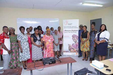 Maisons Digitales : La Fondation Orange Côte d’Ivoire poursuit son engagement en faveur de l’autonomisation des femmes