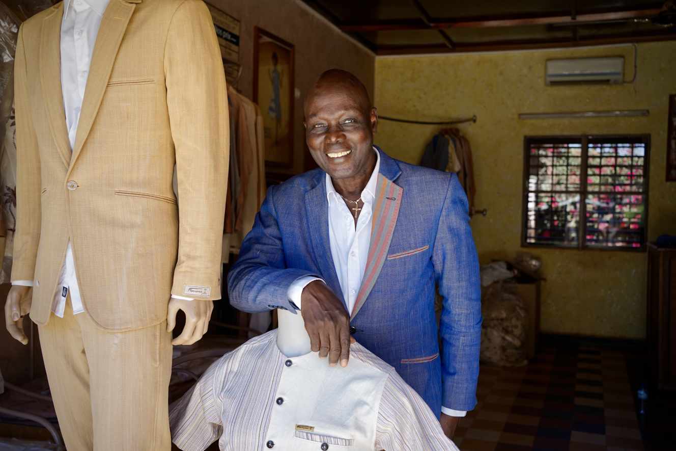François Yaméogo, directeur de la première fabrique de textile bio au BurkinaFaso