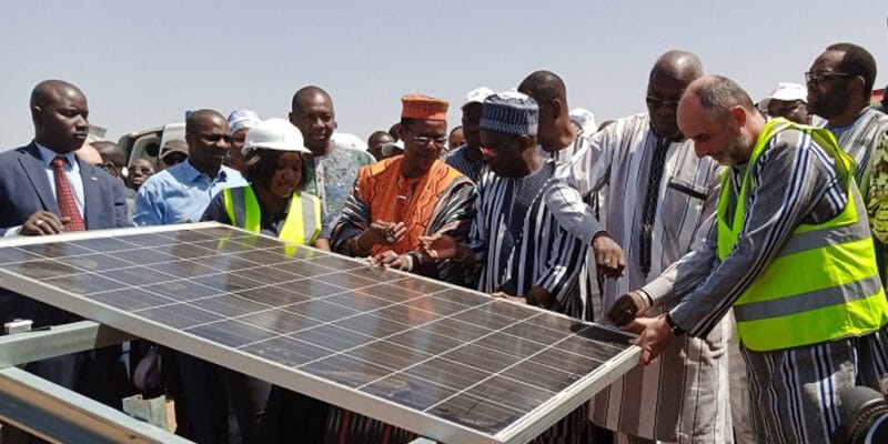 Burkina Faso : 29 M€ pour une centrale solaire PV de Pâ