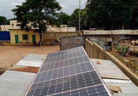 Solaire off-grid: Baobab+ lève 4 millions d’euros pour le développement de ses activités au Sénégal et en Côte d’Ivoire