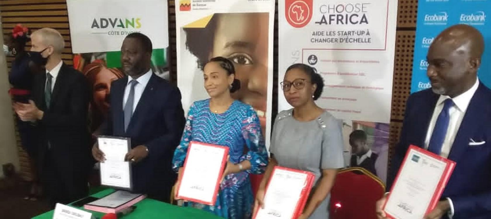 En Côte d’Ivoire, Proparco renforce son partenariat avec ADVANS-CI, ECOBANK-CI et la SIB pour soutenir les entreprises impactées par la crise