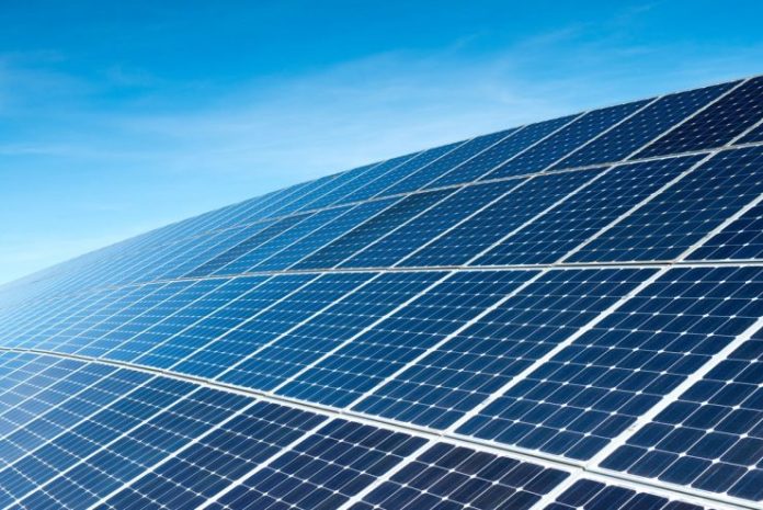 Signature de la convention de concession de 3 projets de mini-réseaux solaires (Essor) en RDC