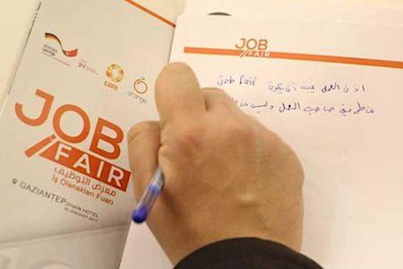 « Orange Job Fair », un salon de recrutement 100% en ligne qui met en relation les talents avec les professionnels de l’IT