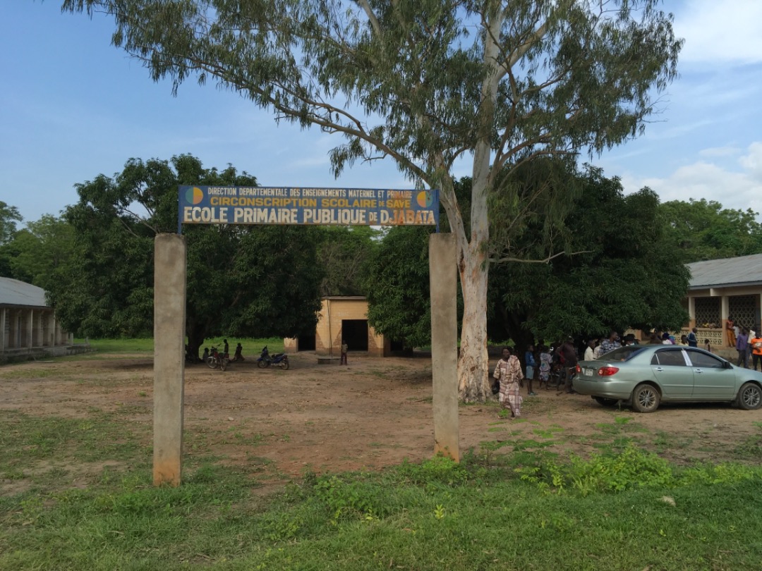 L’école de Djabata bénéfice de la première station de charge Lagazel installée au Bénin