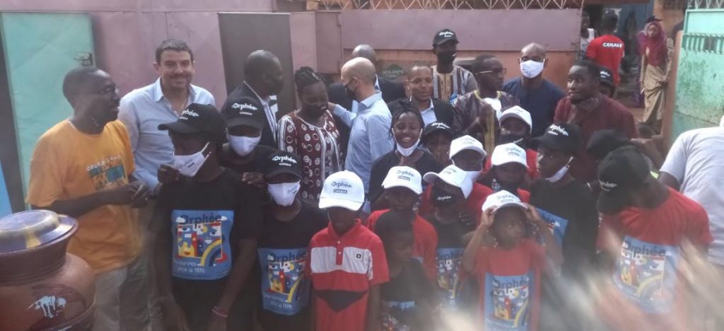 Projet « Orphée »: Canal+ Mali fait don de vivres et d’un programme éducatif