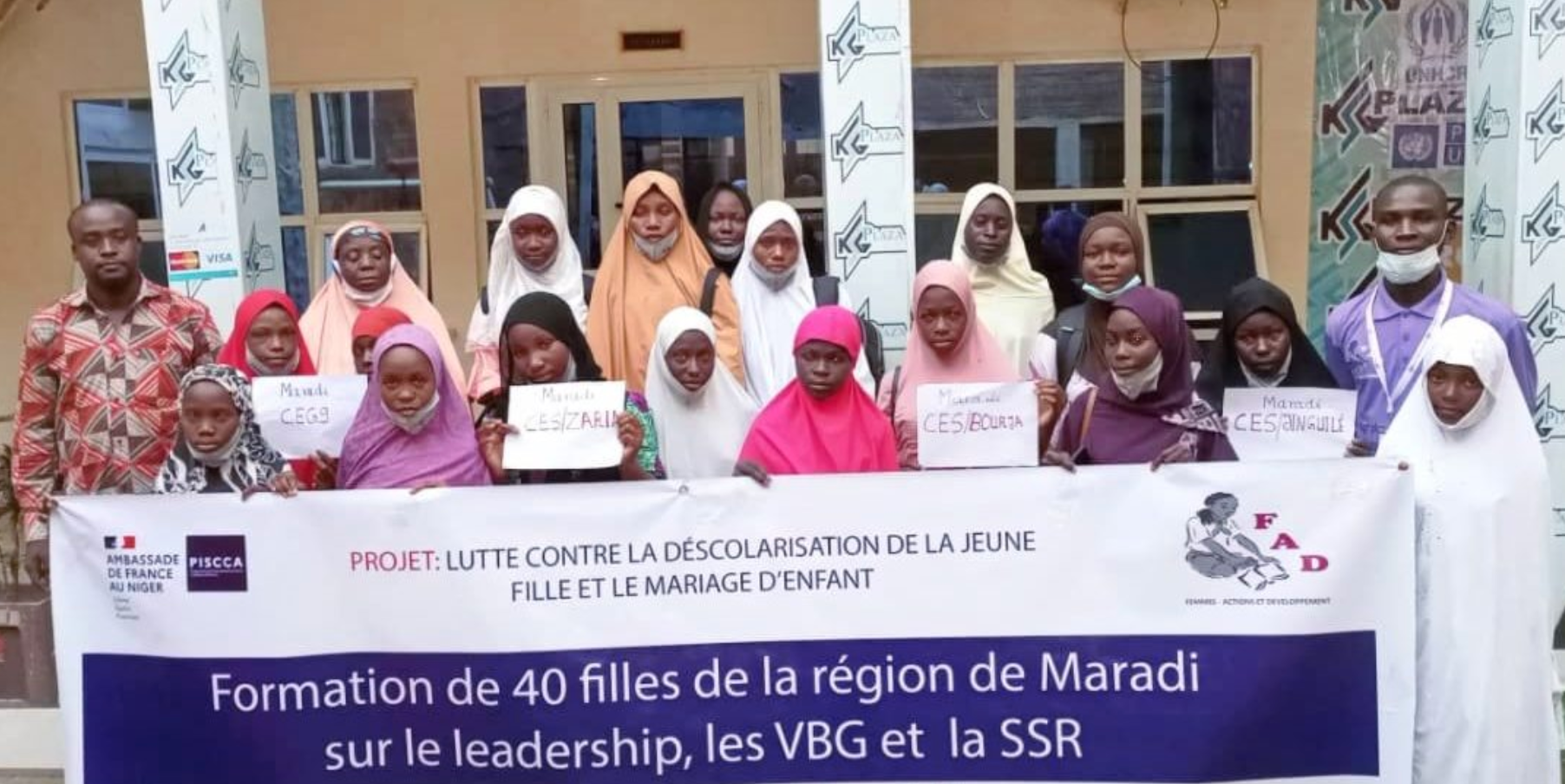 Formation de 40 jeunes filles de la région de Maradi sur le leadership, les VBG et la SSR