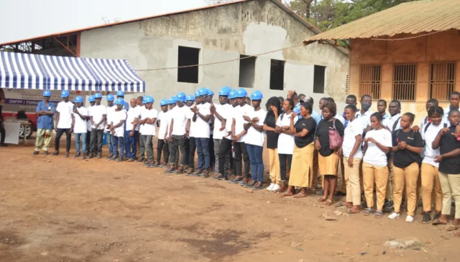 Conakry : lancement du projet d’insertion professionnelle de la Fondation Orange à l’intention de 35 apprenants
