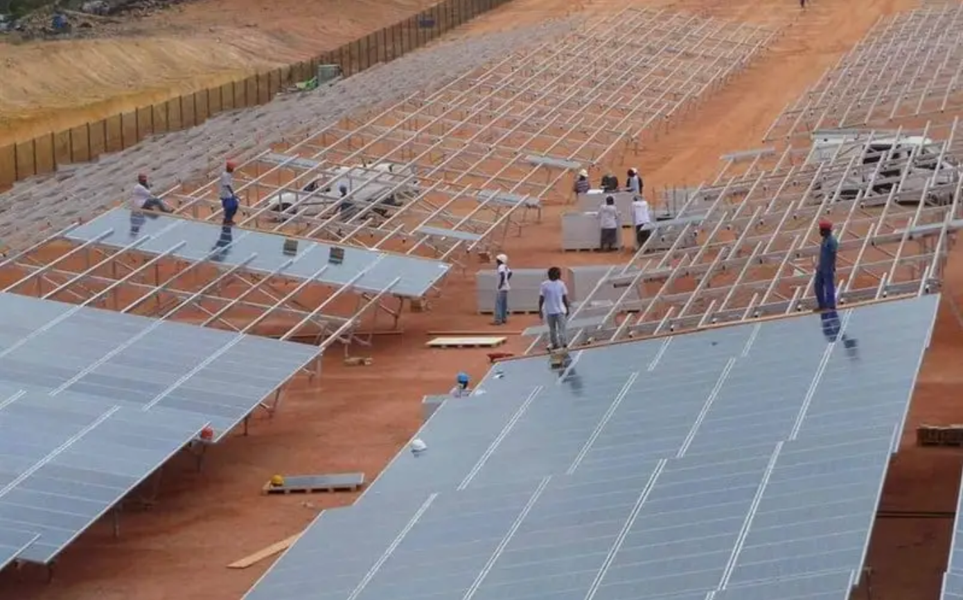 Maroc : Les Mulliez, à la tête d’Auchan, Decathlon et Kiabi, entrent par la grande porte dans l’énergie renouvelable