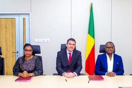 Bénin : le gouvernement signe un accord avec le groupe Canal+ pour co-produire une chaîne TV