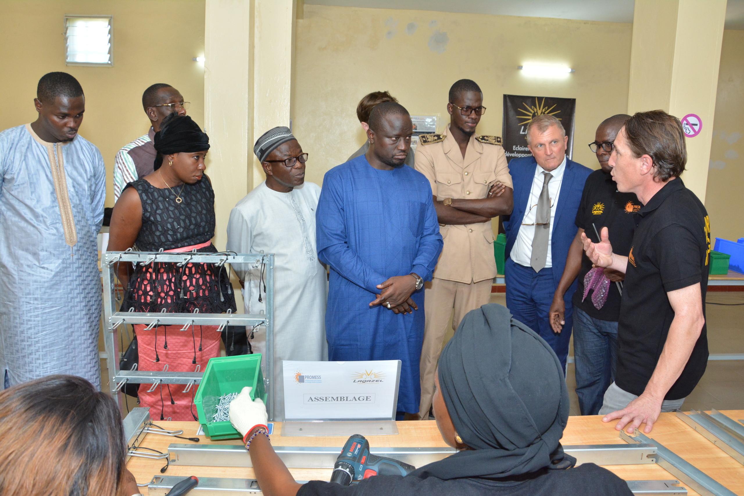 Lagazel inaugure son troisième atelier de lampes et stations solaires à Thiès au Sénégal