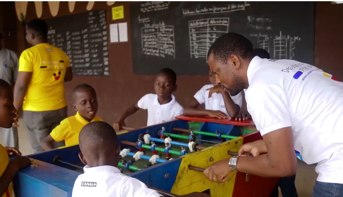 Quand le projet Orphee mené par CANAL + redonne le sourire aux enfants de Kara au Togo