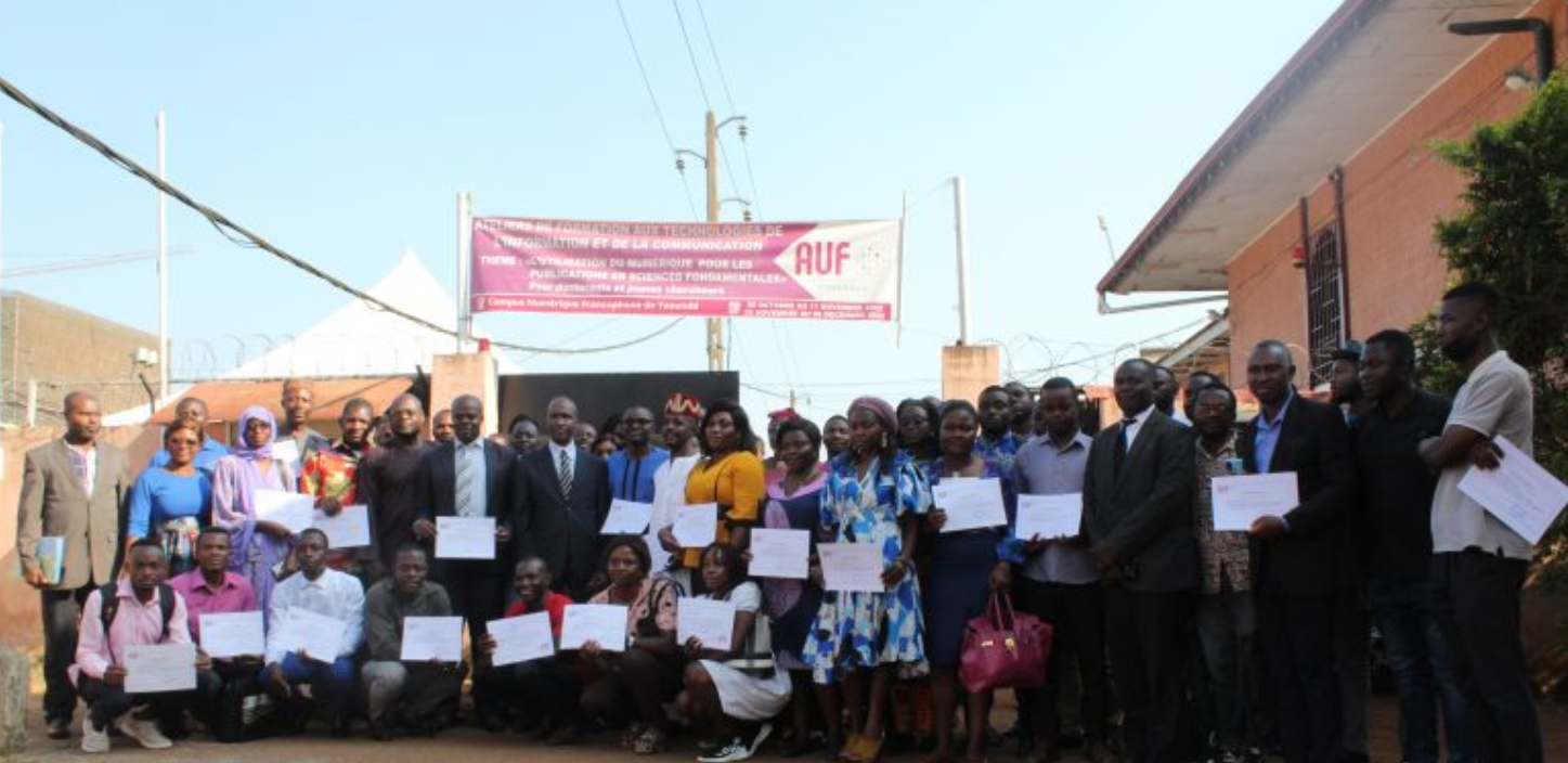 Du 22 novembre au 9 décembre, l’AUF a formé 100 chercheurs à la rédaction et la publication des articles scientifiques au Cameroun