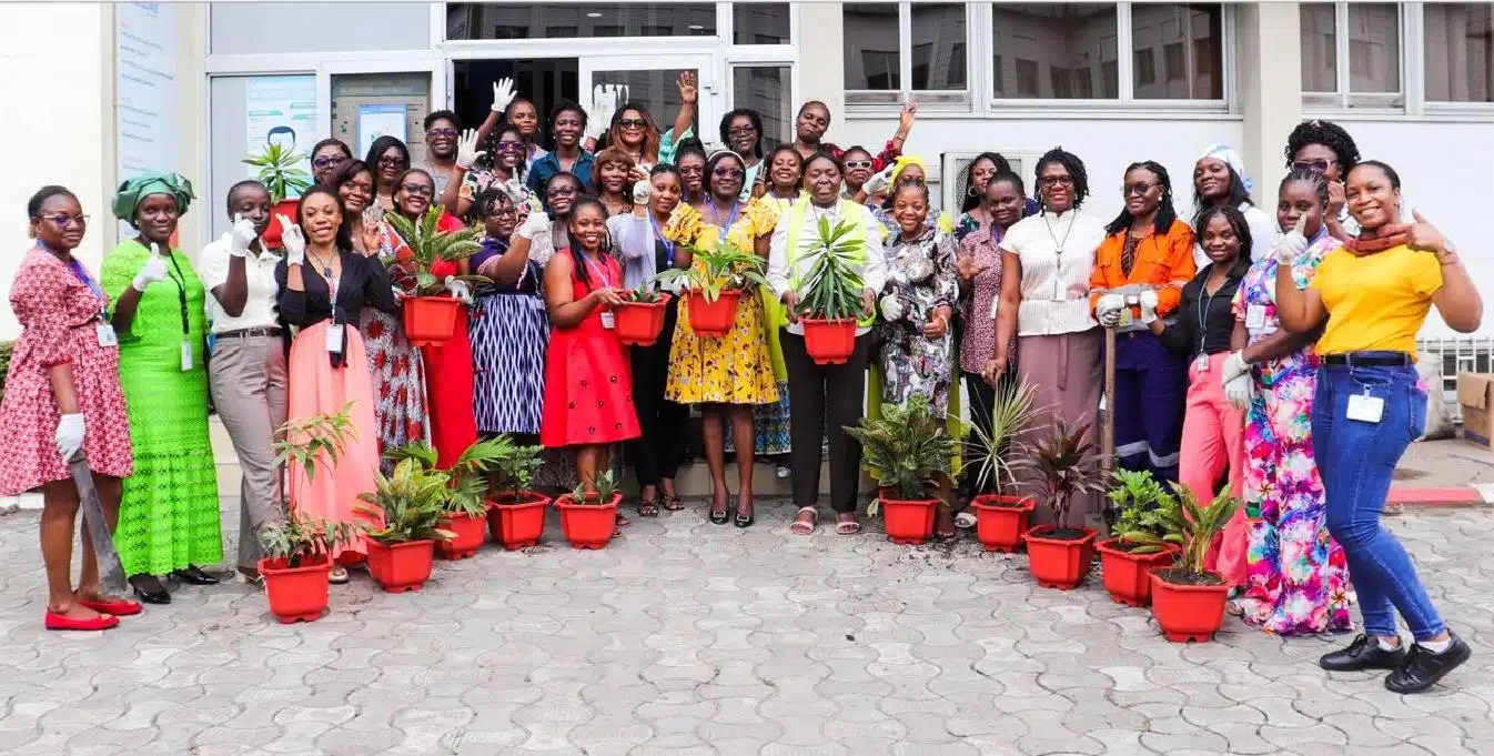 Bolloré Africa Logistics Cameroun et Socopao s’engagent pour les femmes