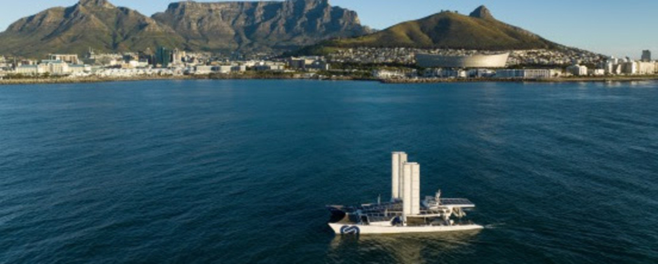La transition énergétique en Afrique du Sud au cœur de l’escale d’Energy Observer au Cap