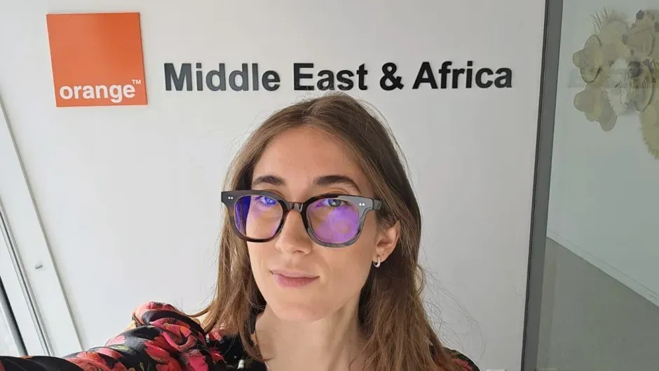Jeanne, Responsable des enjeux environnementaux :  »Concilier croissance et durabilité en Afrique est fondamental » | Orange