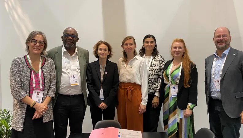 Au Congrès de l’UICN, l’AFD renforce et élargit son partenariat avec WWF FRANCE jusqu’en 2030 Au Congrès de l’UICN, l’AFD renforce et élargit son partenariat avec WWF FRANCE jusqu’en 2030