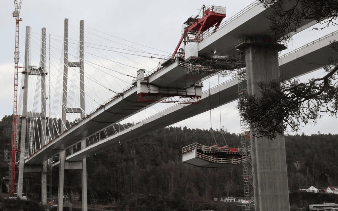 RDC : Eiffage lance à Matadi un chantier de 100 millions d’euros pour passer de 200 000 à 400 000 conteneurs RDC : Eiffage lance à Matadi un chantier de 100 millions d’euros pour passer de 200 000 à 400 000 conteneurs